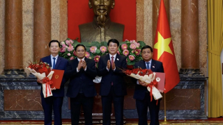 Chủ tịch nước trao quyết định bổ nhiệm Phó Thủ tướng và các Bộ trưởng