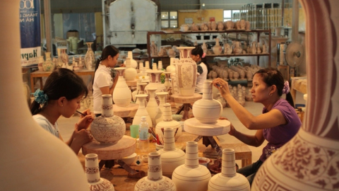 Lập Hội đồng Nhà nước xét tặng danh hiệu Nghệ nhân nhân dân, Nghệ nhân ưu tú nghề thủ công mỹ nghệ
