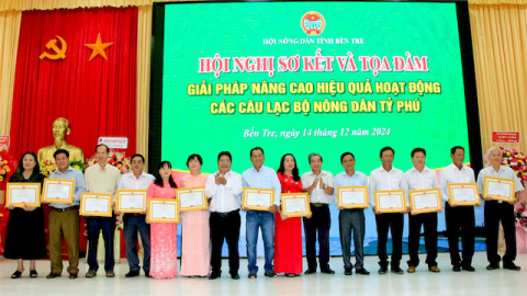 Bến Tre: Sơ kết và toạ đàm về “Giải pháp nâng cao hiệu quả hoạt động các câu lạc bộ nông dân tỷ phú”