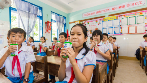 Hơn 48 tỷ đồng cho dinh dưỡng học đường: Vinasoy tiếp tục hành trình 'Trao dinh dưỡng lành'