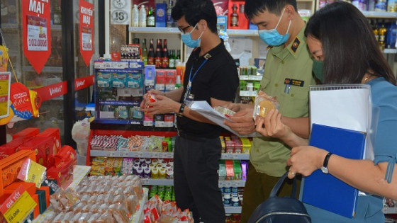 Tăng cường kiểm tra an toàn thực phẩm dịp Tết Trung thu