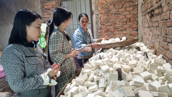 Giữ gìn nghề làm bánh truyền thống ở Quảng Ngãi