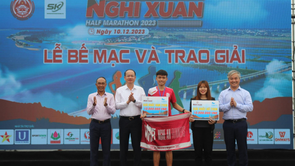 Giải chạy Nghi Xuân Half Marathon lan tỏa tinh thần văn hóa, thể thao