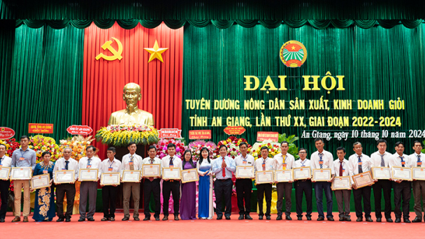 An Giang: Tập trung xây dựng hình mẫu “Nông dân 5 mới” 