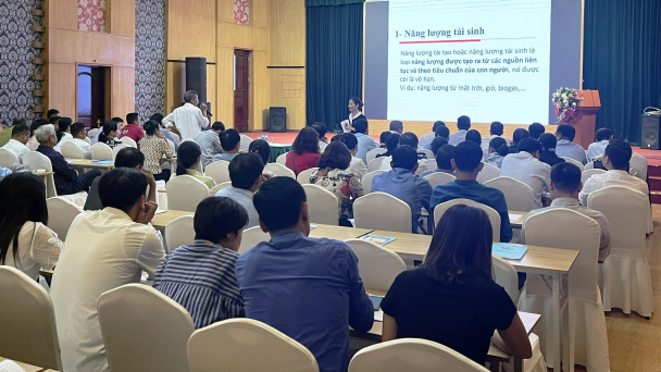 Tập huấn cho cán bộ, hội viên nông dân về sử dụng năng lượng tái tạo