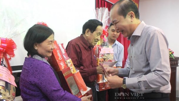 Trung ương Hội Nông dân Việt Nam tri ân cán bộ hưu trí miền Nam 