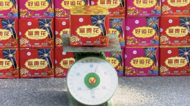 Liên tiếp xử lý các trường hợp tàng trữ, buôn bán pháo hoa nổ, pháo nổ