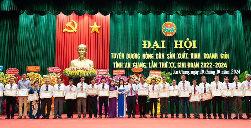 An Giang: Tập trung xây dựng hình mẫu “Nông dân 5 mới” 