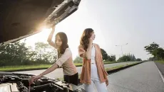 Thời tiết nắng nóng ảnh hưởng thế nào đến ắc quy ôtô?