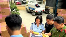 Hà Nội bắt giữ 57.000 mặt nạ giả mạo nhãn hiệu BANOBAGI