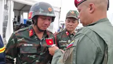 Đoàn cứu hộ Việt Nam được trao Huy chương 'Anh hùng Venezuela'