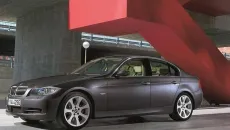 Triệu hồi gần 387.000 xe BMW 1 Series và 3 Series do lỗi túi khí