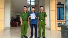 Suýt mất 40 triệu vì đơn hàng giả, người dân được công an hỗ trợ kịp thời