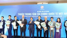 TPHCM: Ra mắt Tổ Tư vấn Trung tâm Tài chính Quốc tế Việt Nam thế hệ mới