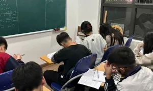 Nâng cao chế tài xử phạt vi phạm hoạt động dạy thêm, học thêm