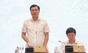 Nắng nóng kỷ lục, hệ thống điện vẫn đảm bảo cung ứng