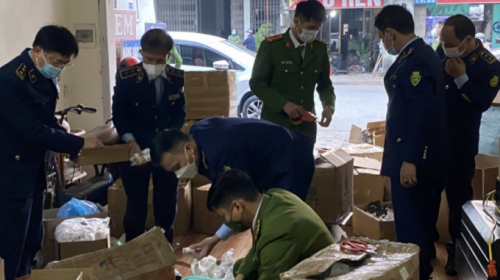 Phát hiện cơ sở sản xuất mỹ phẩm giả quy mô lớn tại Hải Dương