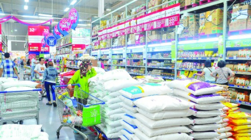 Gạo tăng giá do hiện tượng đầu cơ