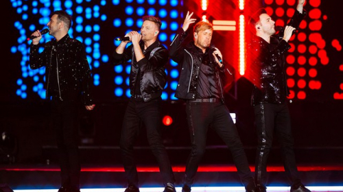 Xác minh vụ đêm nhạc Westlife có quảng cáo sàn tiền ảo, web cá độ