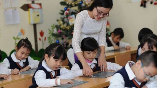 Quy định mới về chế độ trả lương dạy thêm của giáo viên