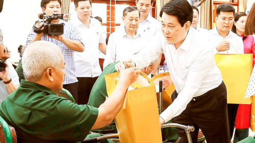 Chăm lo người có công là nhiệm vụ thường xuyên, lâu dài
