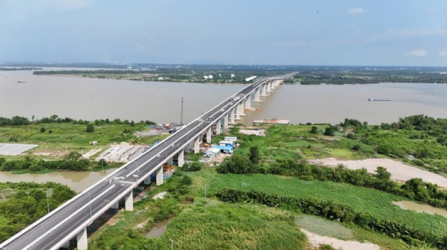 TPHCM khởi công, khánh thành 39 dự án hạ tầng quy mô lớn