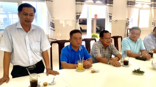 Lãnh đạo Sóc Trăng tổ chức cà phê sáng với doanh nghiệp