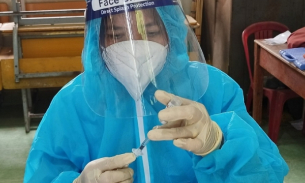 Bình Thuận sớm bao phủ mũi 1 vaccine phòng Covid-19