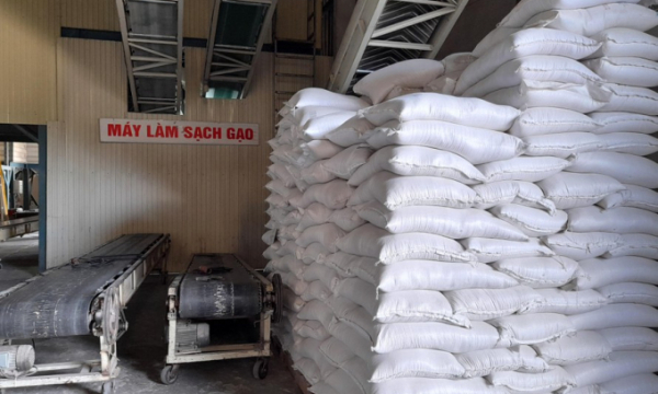 Một doanh nghiệp trúng thầu bán 15.000 tấn gạo tấm cho Hàn Quốc với giá 449 USD/tấn