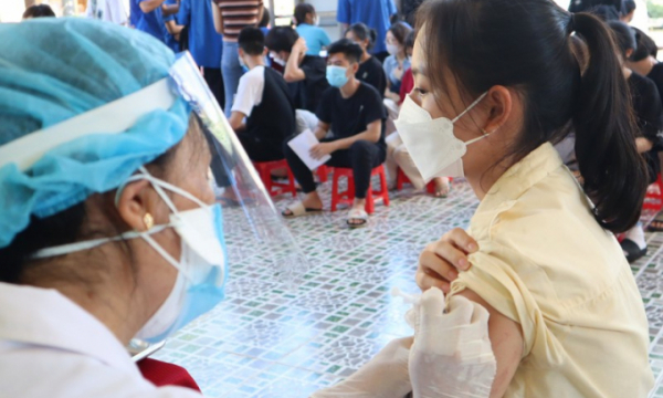 Bình Phước tiêm vaccine phòng COVID-19 cho hơn 48.000 ​học sinh
