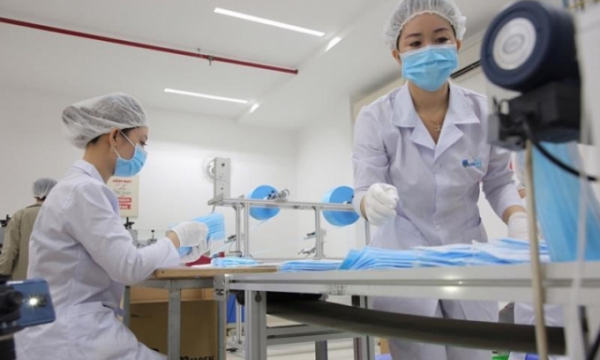 Việt Nam xuất khẩu gần 360 triệu khẩu trang y tế