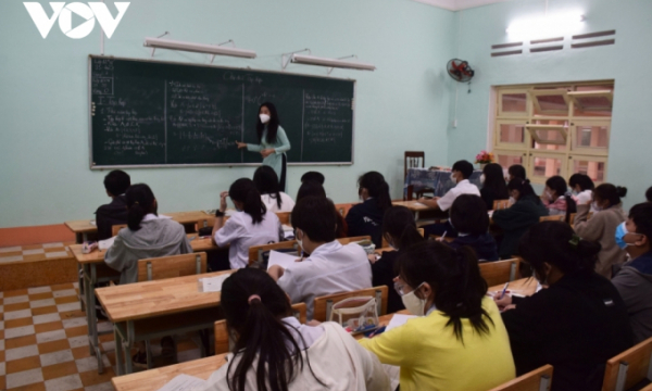 Bình Định miễn giảm học phí học kỳ I cho học sinh