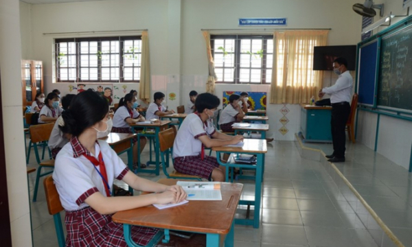  Sở GDĐT TPHCM đề xuất cho học sinh lớp 7,8,10,11 đi học trở lại từ 3.1.2022