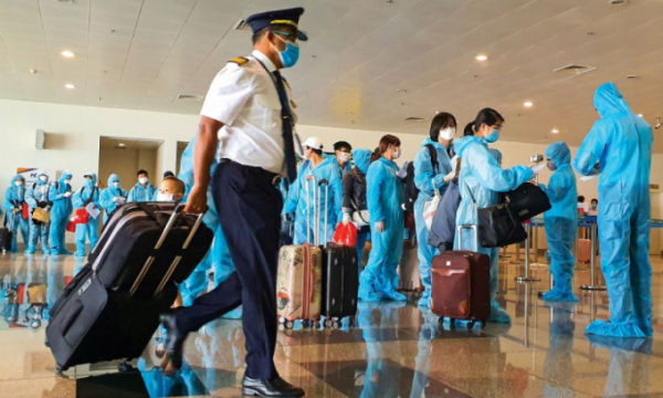 Cục Hàng không yêu cầu kiểm soát chặt khách nhập cảnh Việt Nam đi qua các nước có Omicron