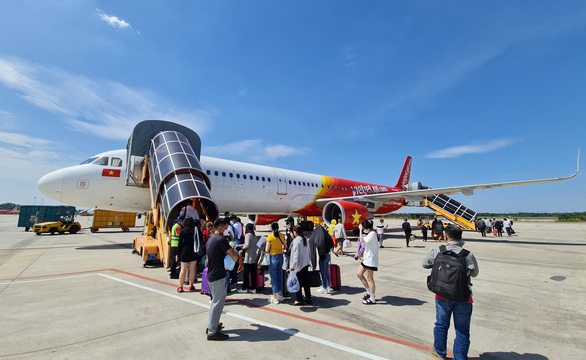 20.000 - 30.000 lượt khách/ngày qua sân bay Tân Sơn Nhất dịp Tết dương lịch