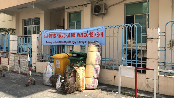 Phú Nhuận kêu gọi: Mang rác lên phường, đừng mang rác ra đường!