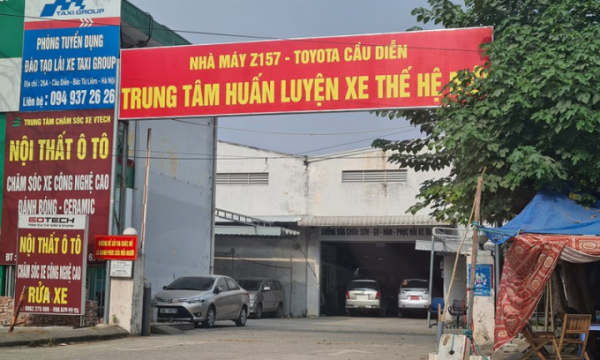 Hà Nội: Đất quốc phòng bị “xẻ thịt” thành cửa hàng, showroom ô tô?