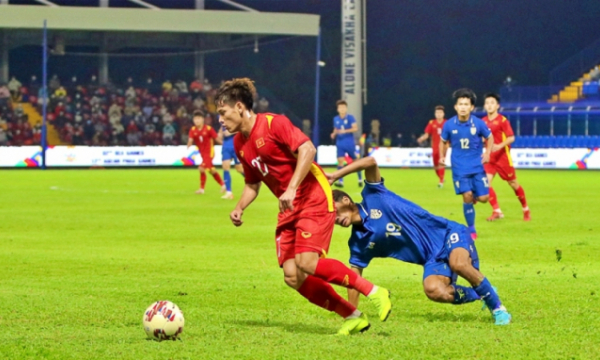 HLV Đinh Thế Nam: “Chiến thắng trước U23 Thái Lan chưa mãn nhãn”
