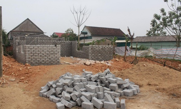 Phát hiện 'phi vụ đầu cơ' xây nhà tạm, đón đền bù cao tốc Bắc - Nam ở Hà Tĩnh