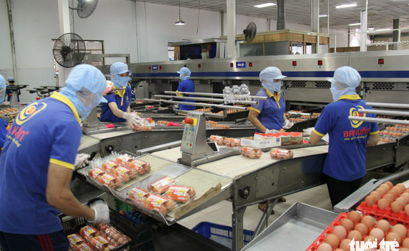 Từ ngày 2-4, TP.HCM tăng giá bán thịt, trứng gia cầm 7-14%