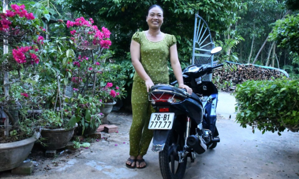 Xe mô tô đeo biển ngũ quý 7 ở Quảng Ngãi được chuyển nhượng giá 'khủng'