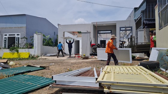 Đắk Lắk cưỡng chế hàng loạt căn nhà xây dựng trái phép trên đất nông nghiệp