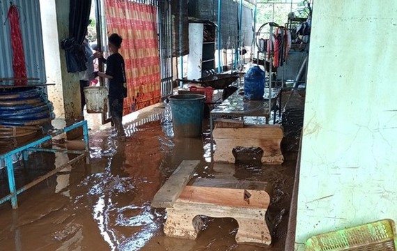 Kon Tum: Nhà máy thủy điện “cù cưa” đền bù thiệt hại cho dân