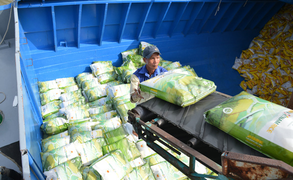 Gần 500 tấn 'Cơm Việt Nam Rice' sẽ bày bán tại đại siêu thị Carrefour, lớn nhất châu Âu