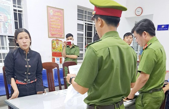 Phú Yên: Khởi tố, bắt tạm giam đối tượng nữ lừa đảo, chiếm đoạt tài sản của học sinh