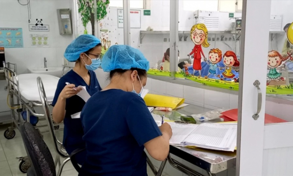Đồng Nai: Sau bác sĩ, tới lượt hàng loạt điều dưỡng nghỉ việc