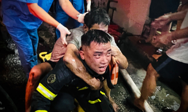    Lan tỏa trên mạng xã hội: Chàng thượng úy can trường cứu dân trong căn nhà cháy