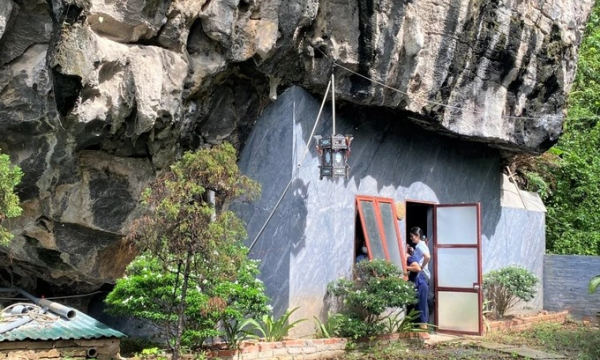 Sự thật về phòng nghỉ trong hang đá ở Ninh Bình có giá 97 triệu đồng/đêm
