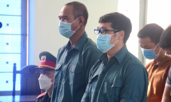 Bình Thuận: ‘Trùm’ đường dây buôn lậu hơn 136 triệu lít xăng dầu lãnh 14 năm tù'