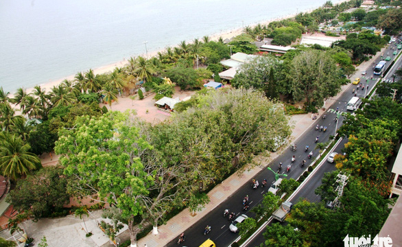 Chủ dự án đã thế chấp công viên Phù Đổng trên bãi biển Nha Trang để vay hơn 50 tỉ